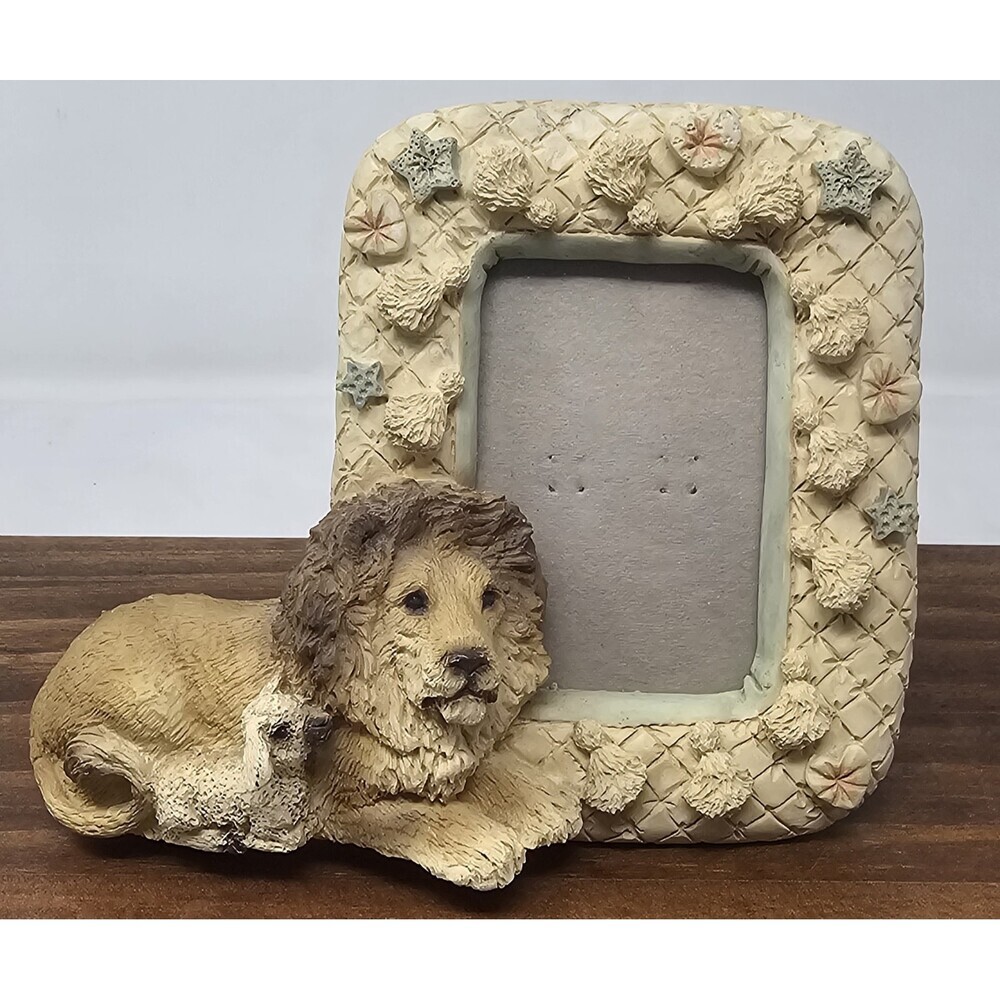 1992 UDC Lion And Lamb Vintage Picture Frame 3D Fits 2.5"x3.5" Resin - Picture 1 of 8